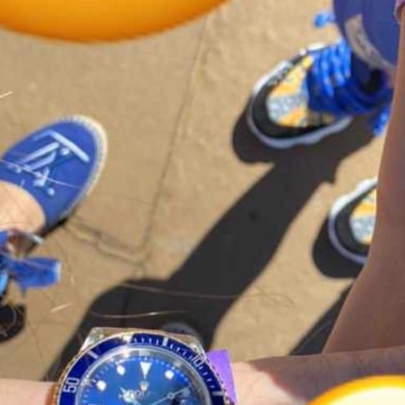 💯% authentic ❤️versace sneaker perfect like brand new with box - Picture 3 of 11